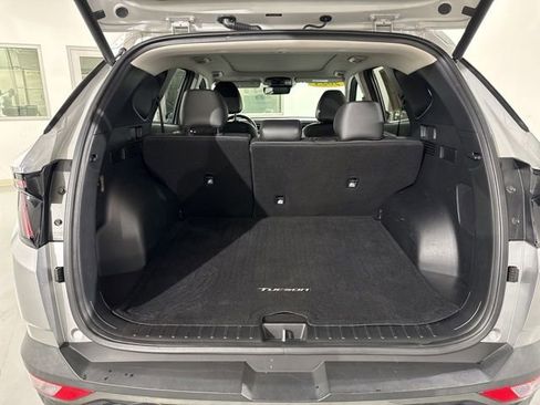 Used 2023 Hyundai Tucson Limited image 10