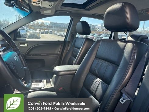 Used 2006 Ford Five Hundred Limited image 14