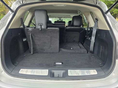 Used 2019 INFINITI QX60 Pure image 16