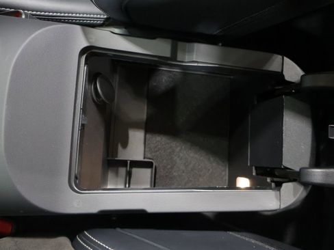 Used 2025 Ford Mustang Premium RWD image 36