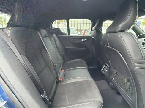 Used 2019 Volvo XC40 T5 R-Design AWD/4WD image 23