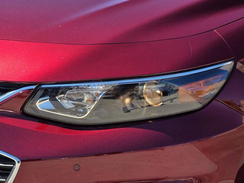 Used 2016 Chevrolet Malibu LT w/ Driver Confidence Package image 7