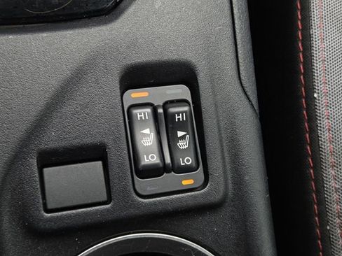 Used 2020 Subaru Impreza 2.0i Sport image 7