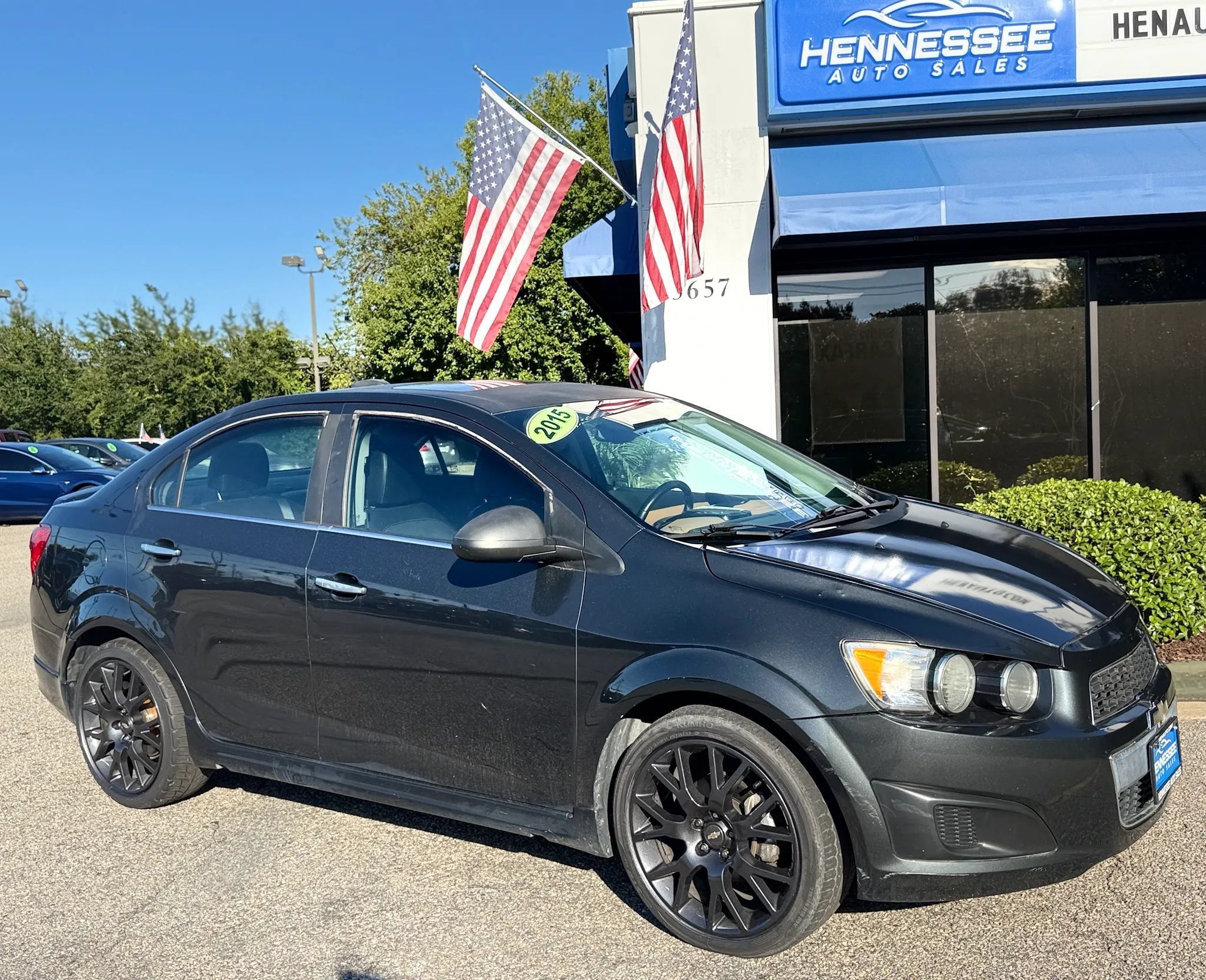 Used 2015 Chevrolet Sonic LTZ w/ Dusk Package FWD image 22