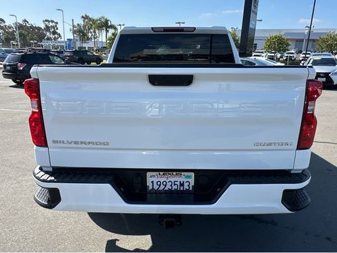 Used 2022 Chevrolet Silverado 1500 Custom RWD image 5
