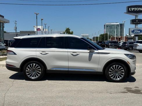 Certified 2023 Lincoln Aviator Reserve w/ Equipment Group 201A AWD/4WD image 2