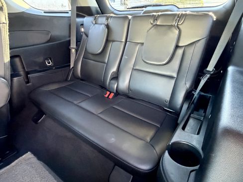 Certified 2023 Ford Explorer XLT w/ Equipment Group 202A image 24