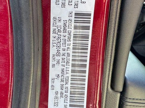 Used 2019 Jeep Grand Cherokee Laredo AWD/4WD image 27