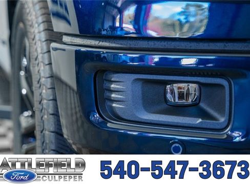 New 2025 Ford F150 Lariat w/ Equipment Group 501A Mid image 14