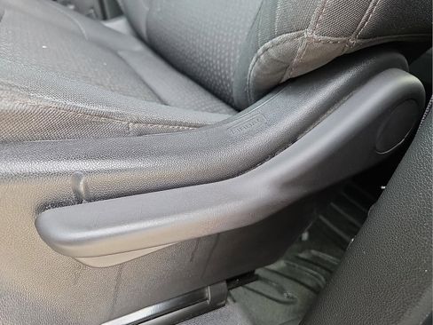 Used 2023 GMC Sierra 1500 Pro w/ Pro Value Package image 14