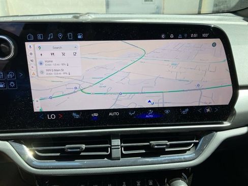 Used 2024 Chevrolet Equinox EV RS image 15