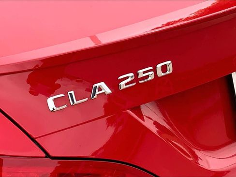 Used 2016 Mercedes-Benz CLA 250 4MATIC image 31