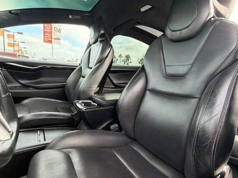 Used 2016 Tesla Model X Performance AWD/4WD image 9