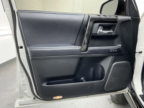 Used 2019 Toyota 4Runner Limited image 16