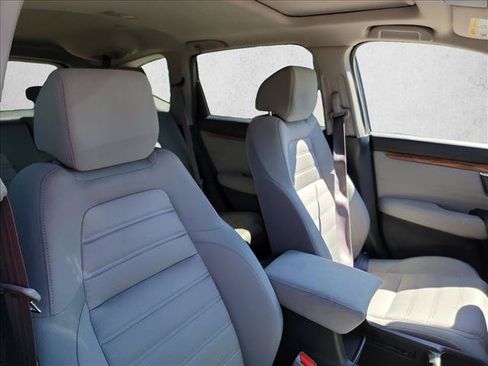 Used 2021 Honda CR-V EX image 11