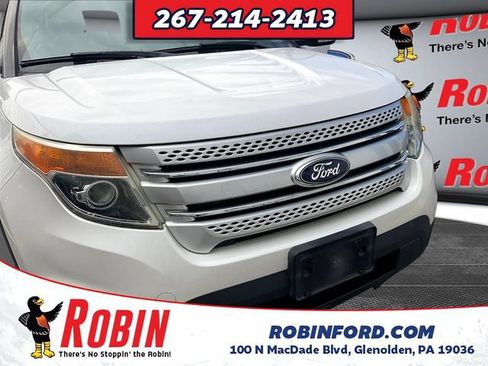 Used 2014 Ford Explorer XLT w/ Equipment Group 202A AWD/4WD image 35