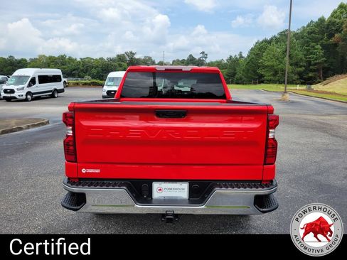 Used 2023 Chevrolet Silverado 1500 LT AWD/4WD image 4