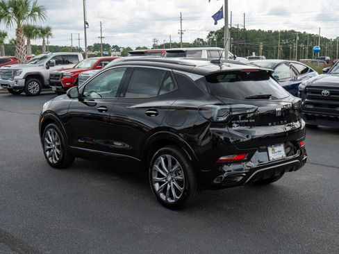 New 2026 Buick Encore GX Avenir w/ Avenir Technology Package image 5