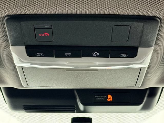 Used 2024 Mitsubishi Outlander 4WD Plug-In Hybrid image 19