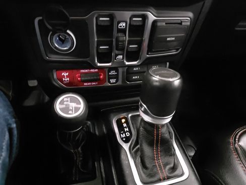 Used 2021 Jeep Gladiator Rubicon image 19