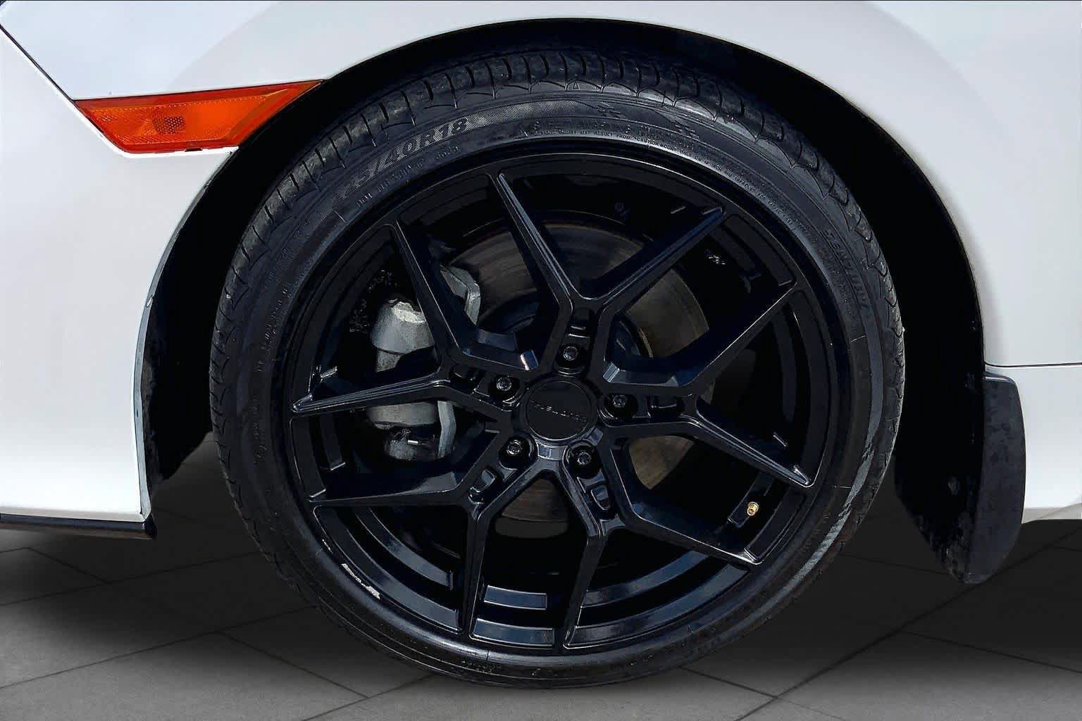 Used 2019 Honda Civic Si image 11