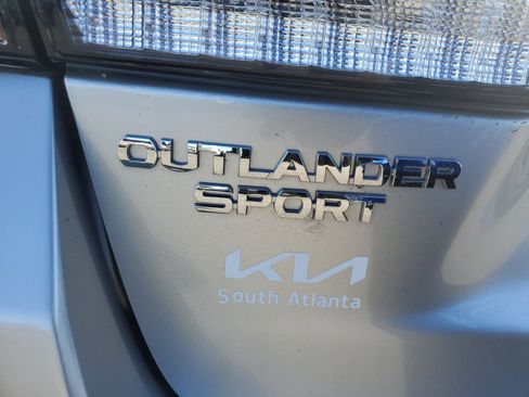 Used 2023 Mitsubishi Outlander Sport SE image 8