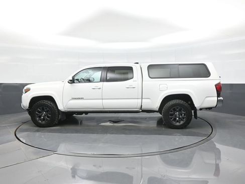 Used 2022 Toyota Tacoma SR5 image 6