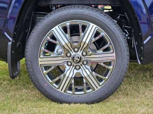 New 2026 Toyota Tundra Capstone AWD/4WD image 19
