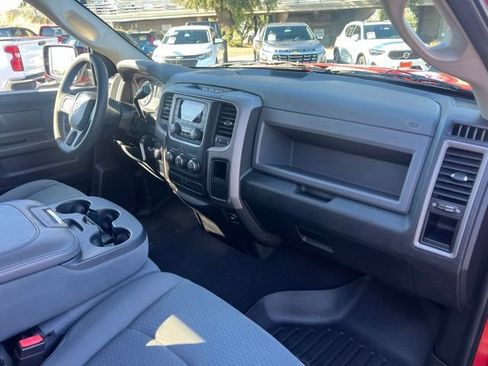 Used 2014 RAM 1500 Express AWD/4WD image 26