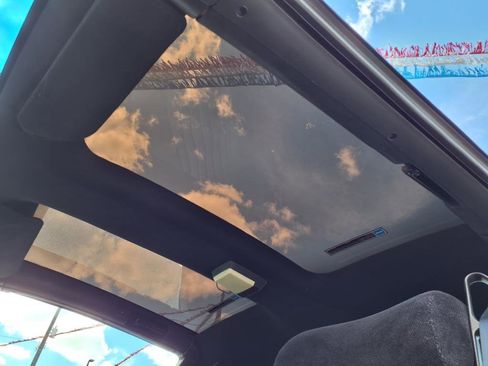 Used 1991 Pontiac Firebird Coupe image 6