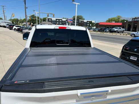 Used 2015 Ford F150 Platinum w/ Equipment Group 701A Luxury image 6