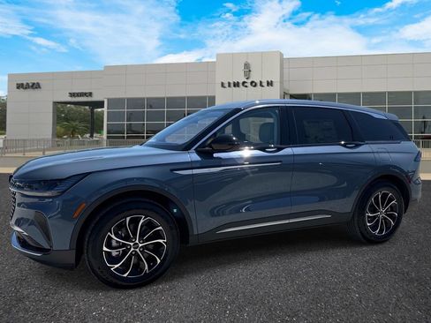 New 2026 Lincoln Nautilus Premier w/ Equipment Group 102A AWD/4WD image 7