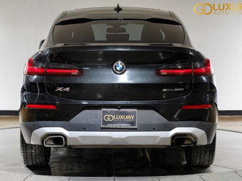 Used 2024 BMW X4 xDrive30i image 11