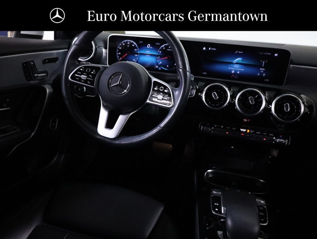 Used 2020 Mercedes-Benz A 220 4MATIC image 36
