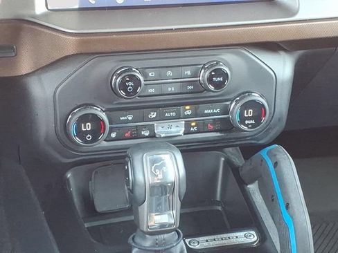 Used 2023 Ford Bronco Outer Banks AWD/4WD image 23