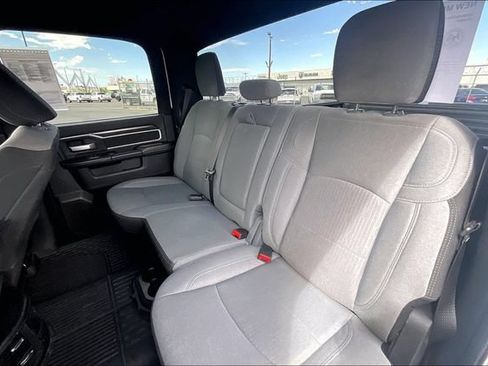 Used 2024 RAM 2500 Big Horn AWD/4WD image 28