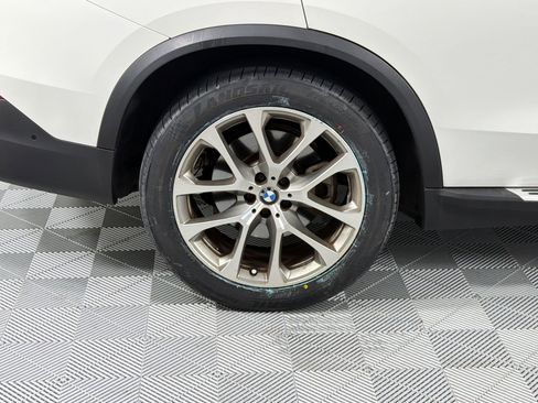 Used 2023 BMW X5 xDrive40i AWD/4WD image 10