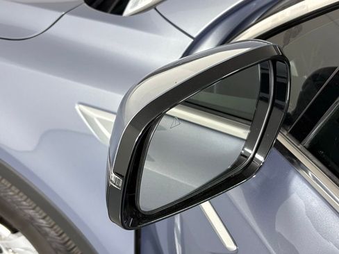 Used 2023 Kia Sorento LX image 13