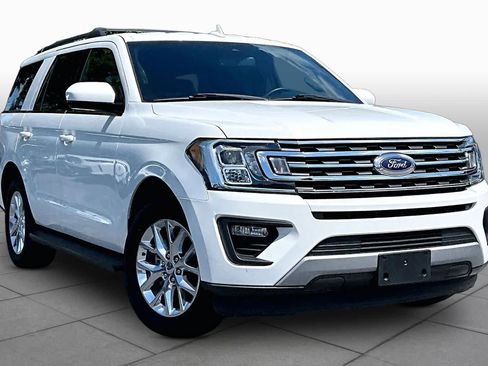 Used 2020 Ford Expedition XLT w/ Cargo Package RWD image 3