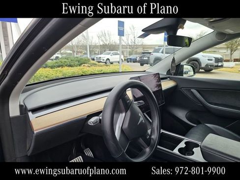 Used 2022 Tesla Model Y Performance image 5