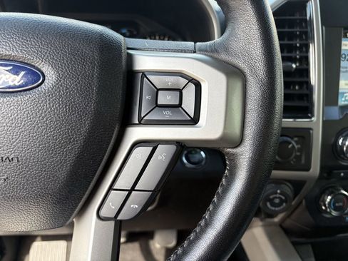 Used 2018 Ford F150 Lariat image 16