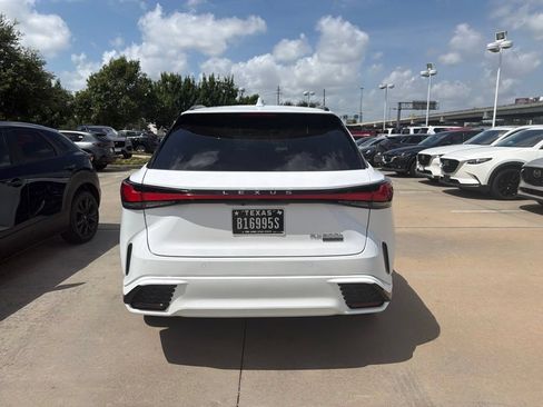 Used 2023 Lexus RX 500h F Sport w/ Accessory Package (Z1) AWD/4WD image 4