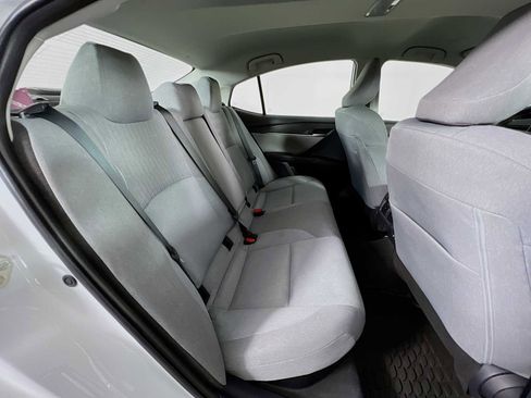 Used 2025 Toyota Camry LE AWD/4WD image 26