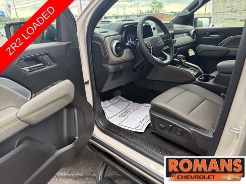 New 2026 Chevrolet Colorado ZR2 w/ Midnight Edition AWD/4WD image 9