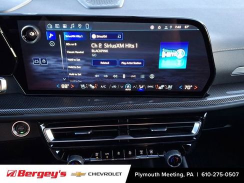 New 2026 Chevrolet Traverse High Country w/ LPO, Floor Liner Package FWD image 11