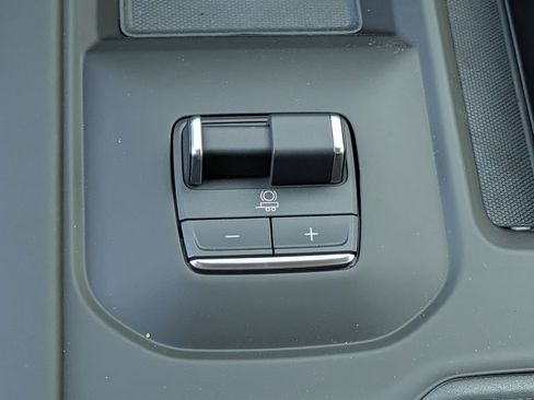 New 2026 GMC Sierra 2500 Denali Ultimate image 14