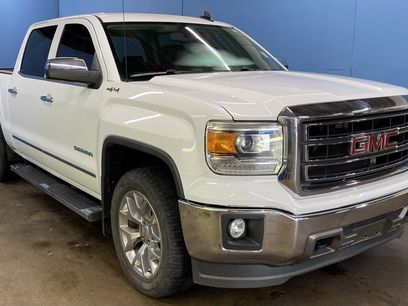 Used 2015 GMC Sierra 1500 SLT w/ SLT Crew Cab Value Package