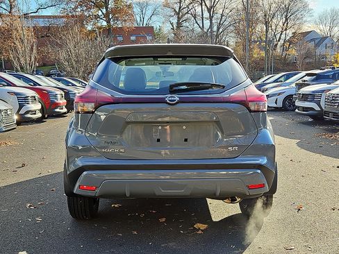 Certified 2024 Nissan Kicks SR w/ SR Premium Package image 5