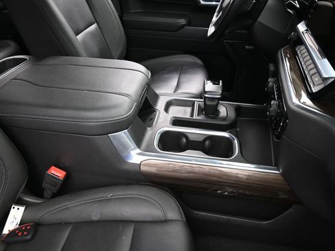 Used 2024 Chevrolet Silverado 1500 LT Trail Boss w/ LT Trail Boss Premium Package image 52