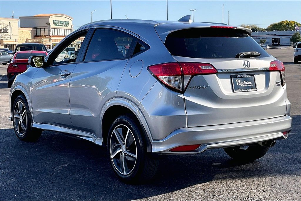 Used 2020 Honda HR-V Touring image 12